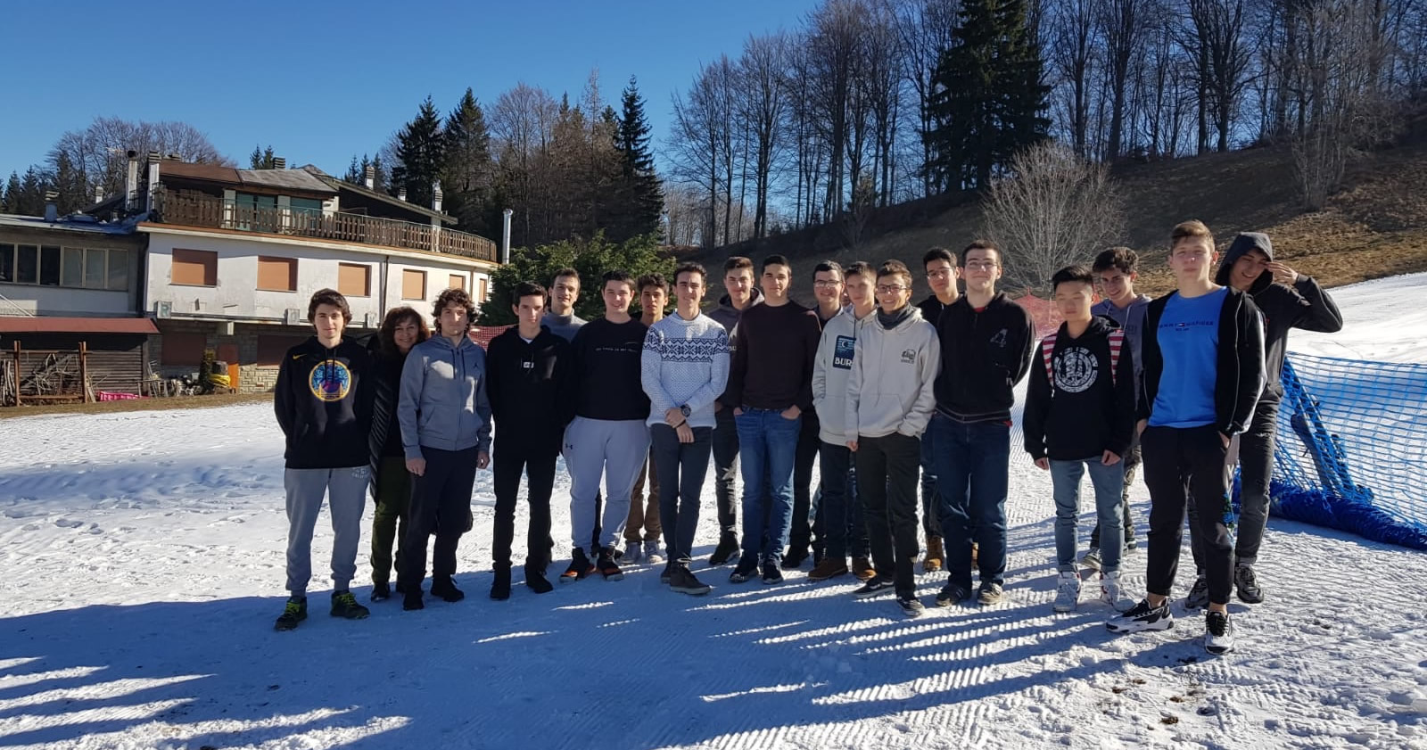 foto studenti olifis er marche on snow 2020